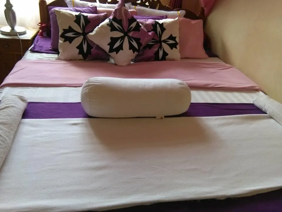 Daffon Guest House نيجومبو