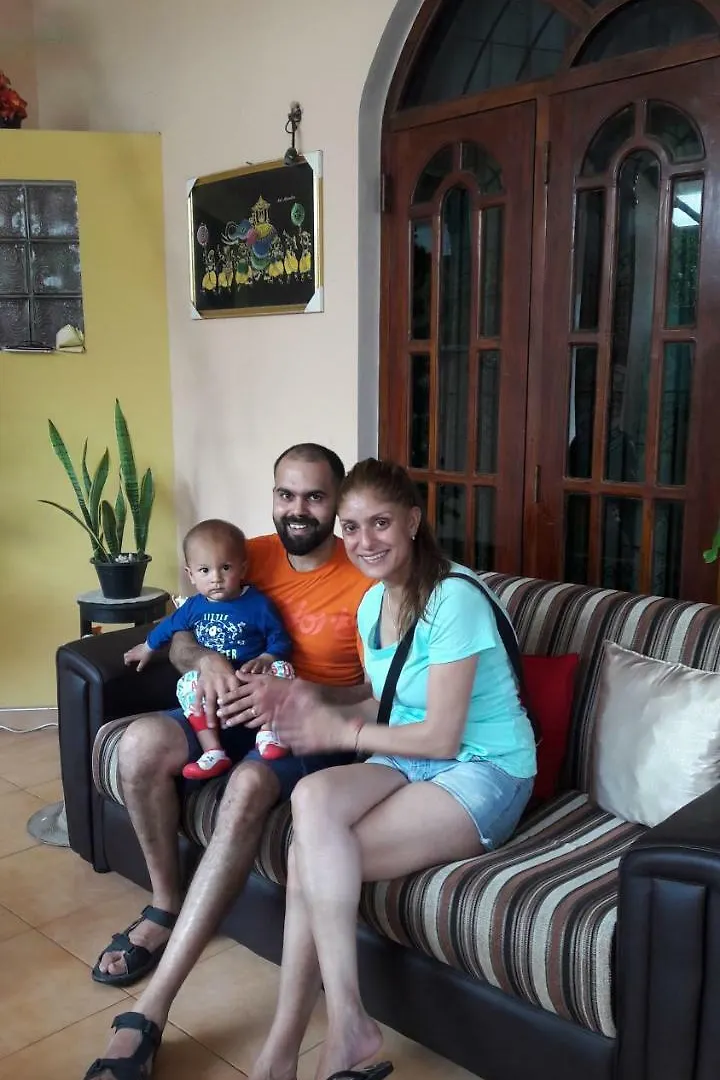 Daffon Guest House نيجومبو